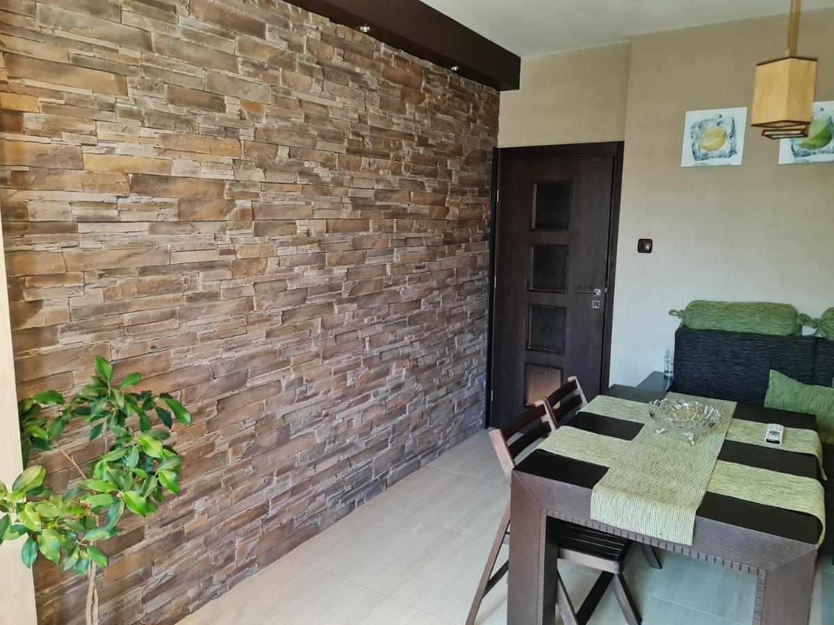 Gh Apartment Vratza Vratsa エクステリア 写真